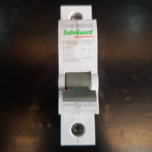 Aptomat 1 Pha 32A Tai Xanh - MCB 1/32A 4.5kA Sino