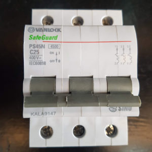 Aptomat 3 Pha 25A Tai Xanh - MCB 3/25A 4.5kA Sino