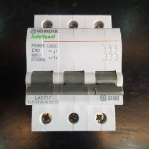 Aptomat 3 Pha 40A Tai Xanh - MCB 3/40A 4.5kA Sino