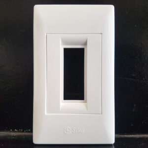 Mặt Aptomat Đơn - Mặt Nhựa Chứa 1 MCB Kiểu M